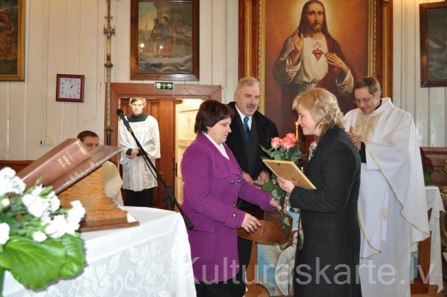 Valsts svētku dievkalpojums un aizlūgums par Rugāju novadu notika Augustovas baznīcā 18.11.2013.